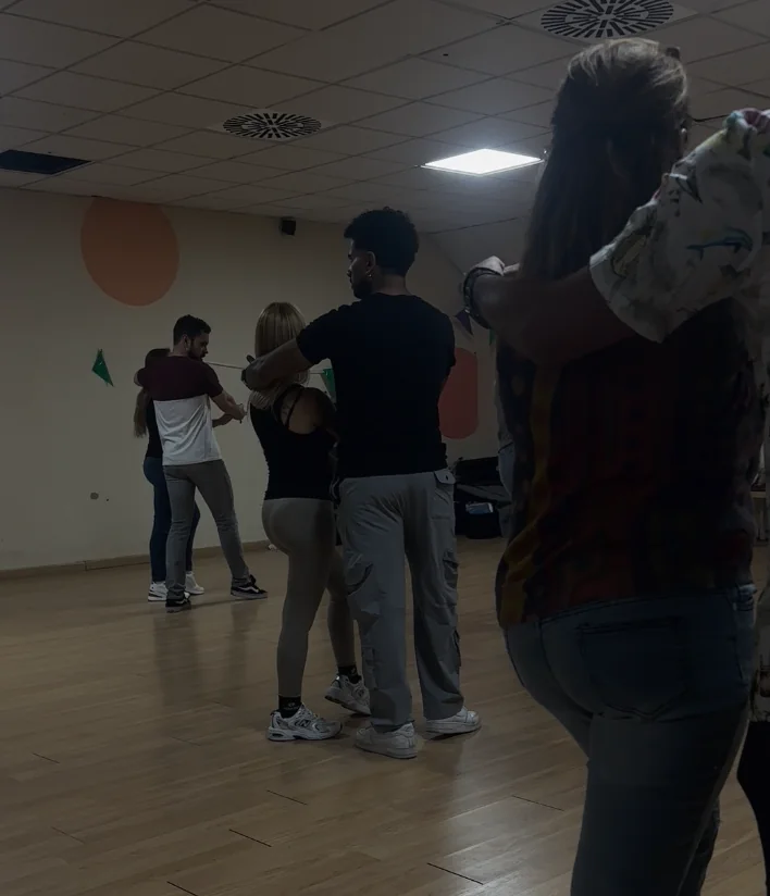 Bailes Latinos en Sport Training Castellón — imagen 2